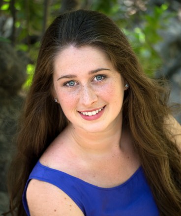 Hannah Headshot- No name.JPG